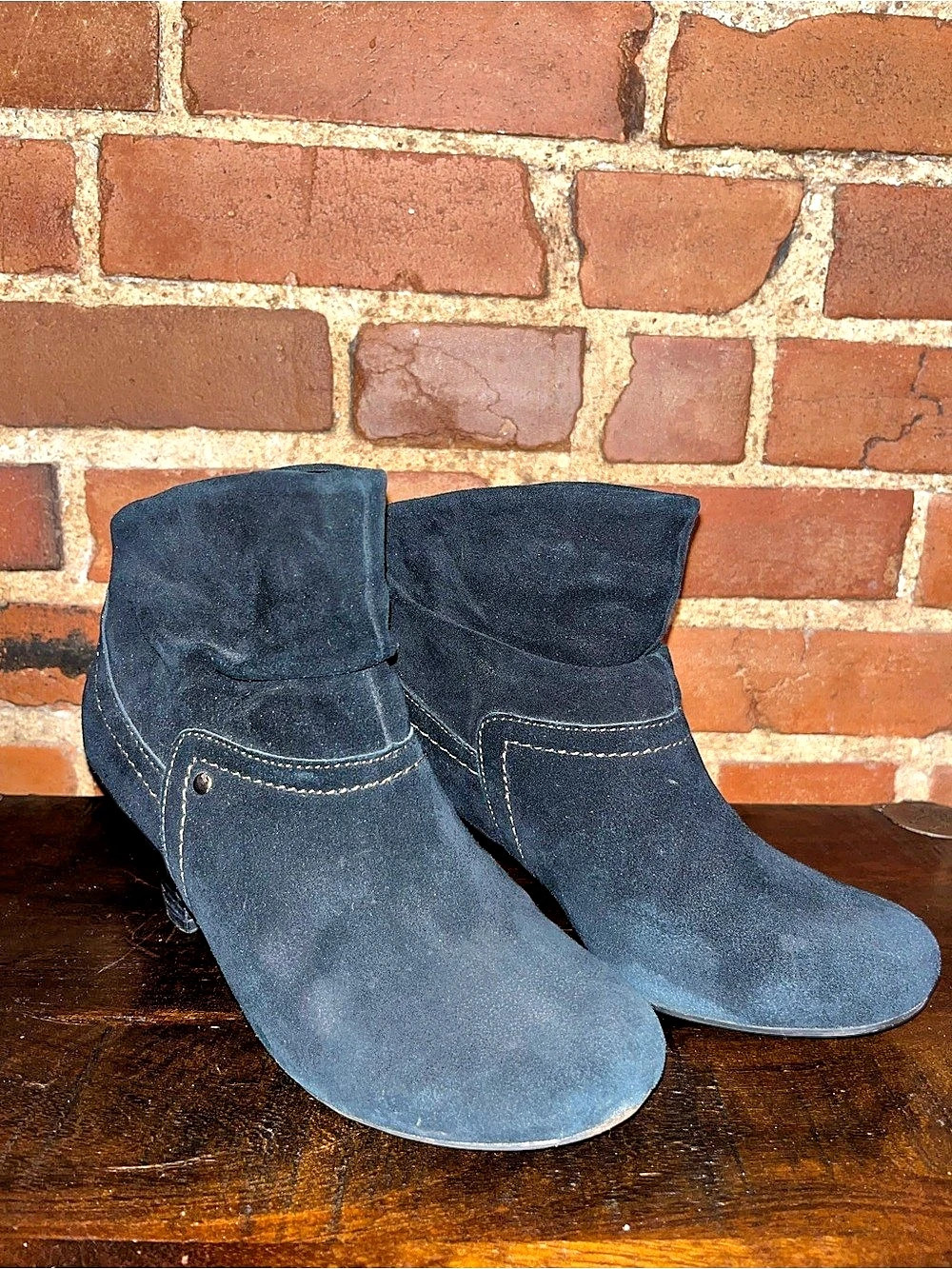 Bjorndal Suede Ankle Boots in Black